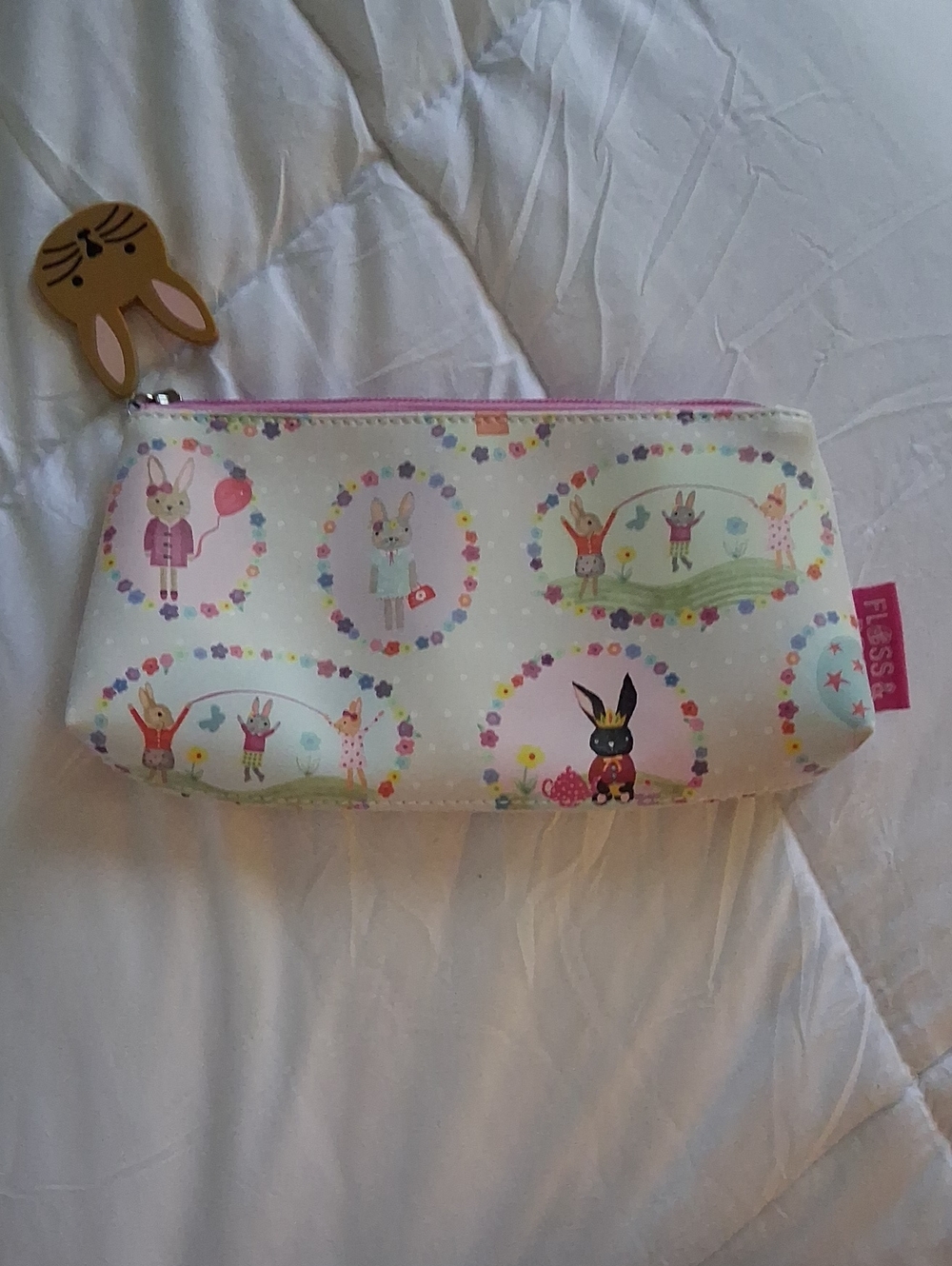 Floss & Rock Bunny Print Zip Pouch NWOT